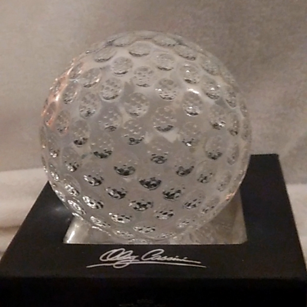 Crystal Paperweight designed be Oleg Cassini